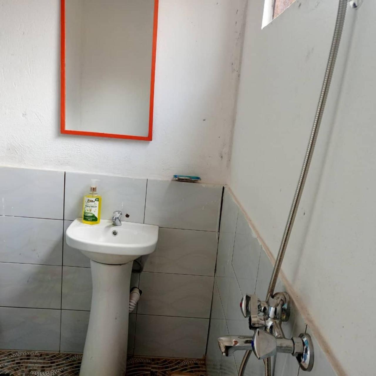 Ruhija Gorilla Guest House Kabale Ngoại thất bức ảnh